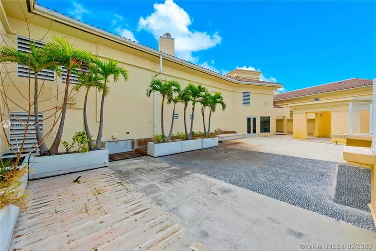 Ocean Club - Ocean Tower One #PH-2 image #36