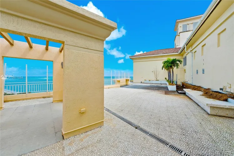 Ocean Club - Ocean Tower One #PH-2 image #37