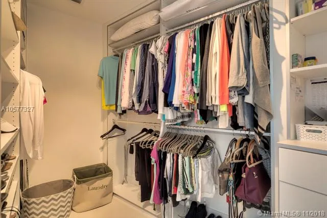 Paramount Bay #3003 image #15