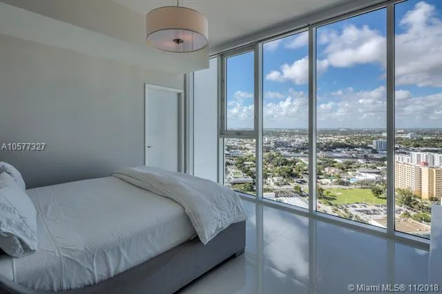 Paramount Bay #3003 image #20