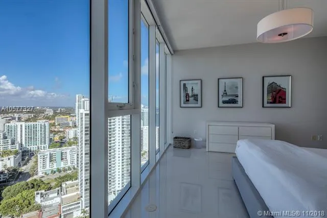 Paramount Bay #3003 image #22