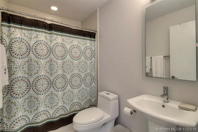 Paramount Bay #3003 image #24