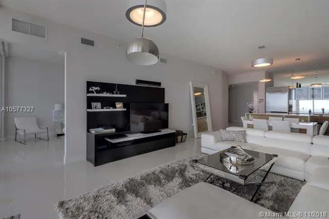 Paramount Bay #3003 image #9