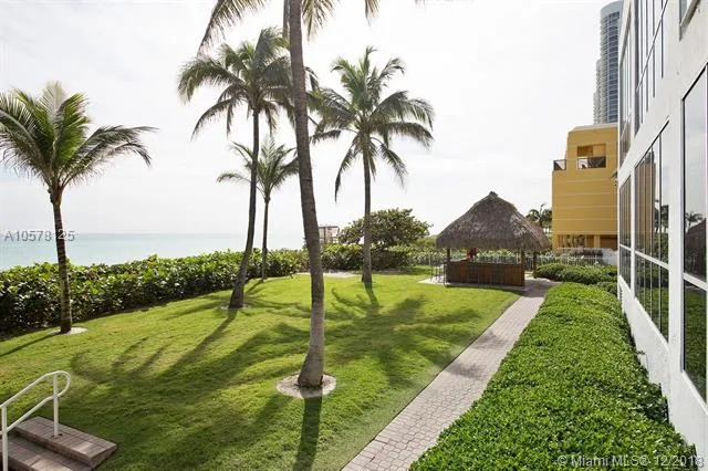 Oceania I #1215 image #15