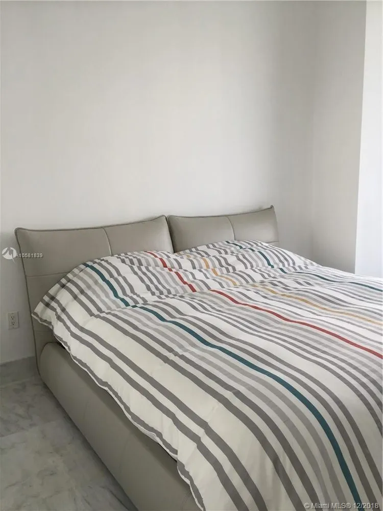 Trump Tower 1 #3905 image #9