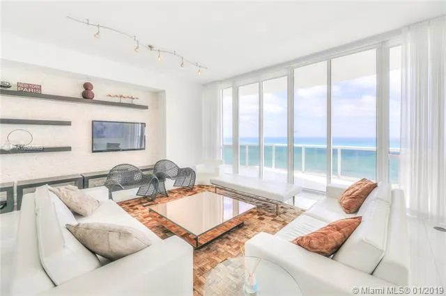 Trump Tower 2 #3901 image #10