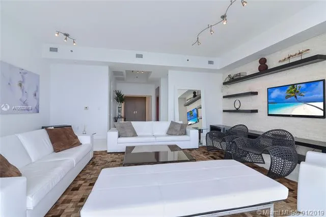 Trump Tower 2 #3901 image #11