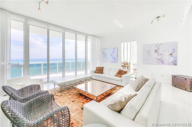 Trump Tower 2 #3901 image #14