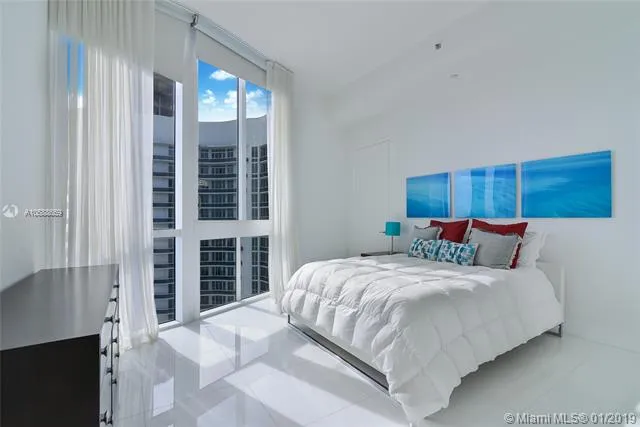 Trump Tower 2 #3901 image #26