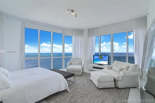 Trump Tower 2 #3901 image #6