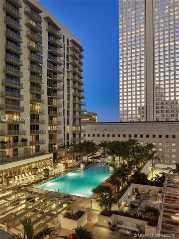 Monarc at Met 3 #1917 image #18