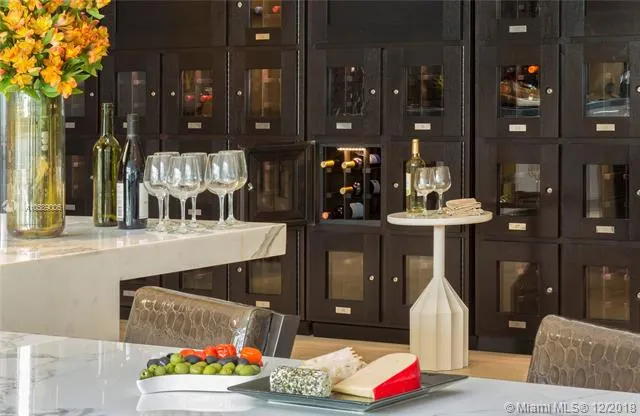 Monarc at Met 3 #1917 image #22