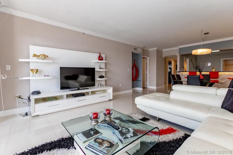 Golden Bay Club #907 image #19