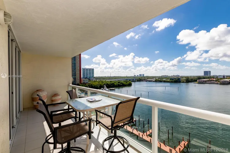 Golden Bay Club #907 image #25