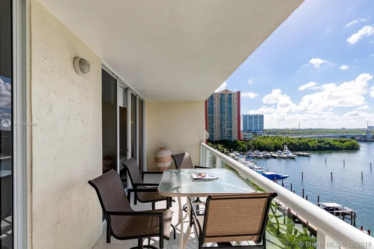 Golden Bay Club #907 image #26