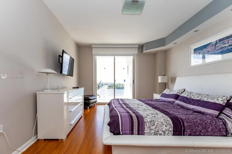 Golden Bay Club #907 image #35