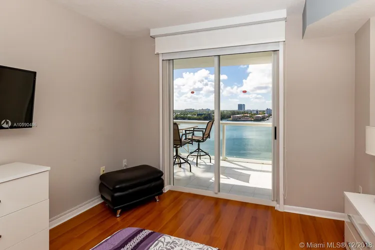 Golden Bay Club #907 image #39