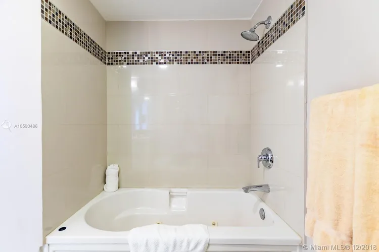 Golden Bay Club #907 image #44