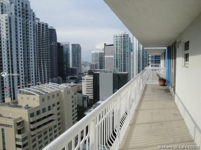 The Club at Brickell #3323 image #21
