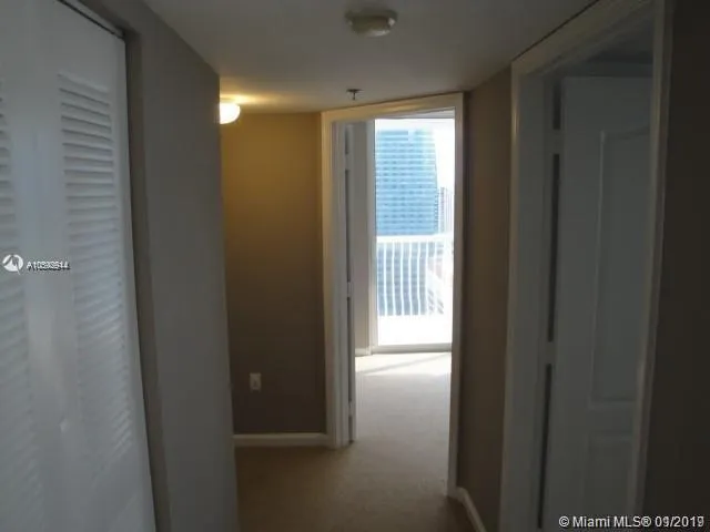 The Club at Brickell #3323 image #9