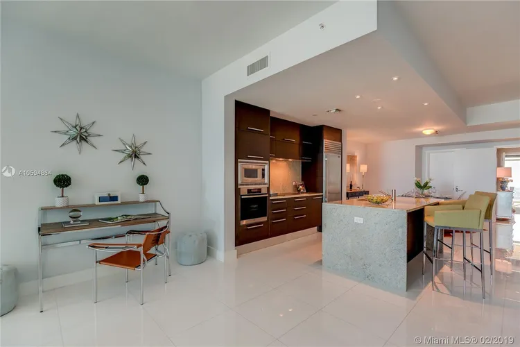 900 Biscayne Bay #5208 image #15