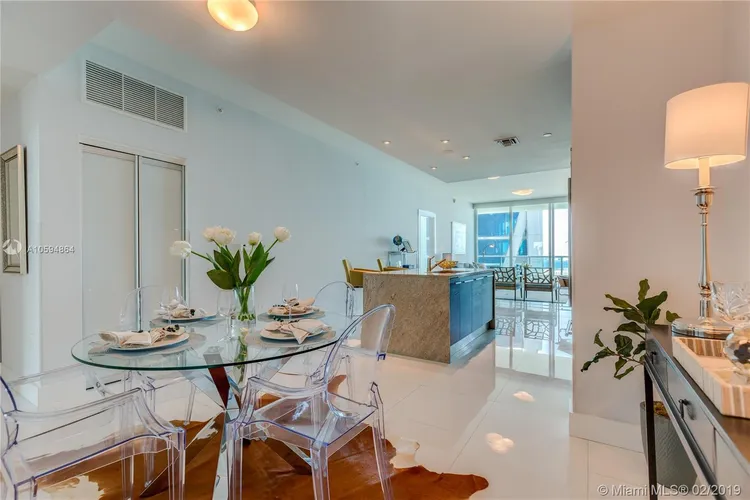 900 Biscayne Bay #5208 image #6