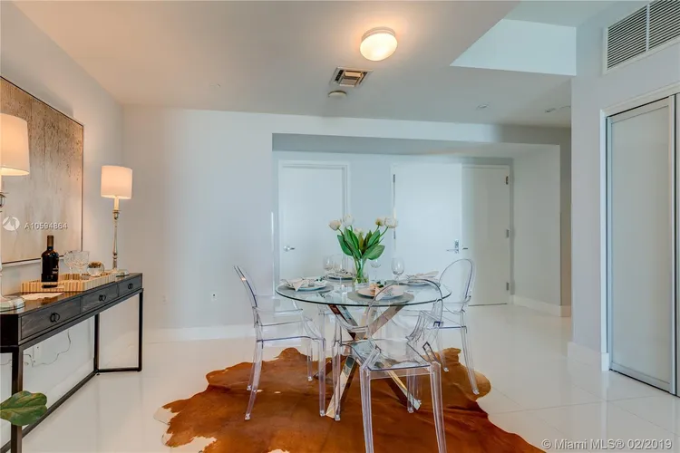 900 Biscayne Bay #5208 image #8