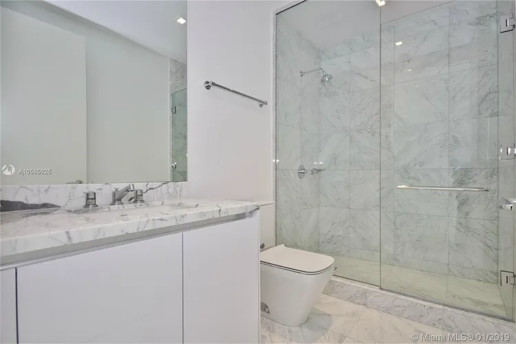 Jade Signature #4003 image #17