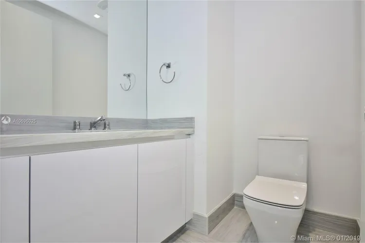 Jade Signature #4003 image #18