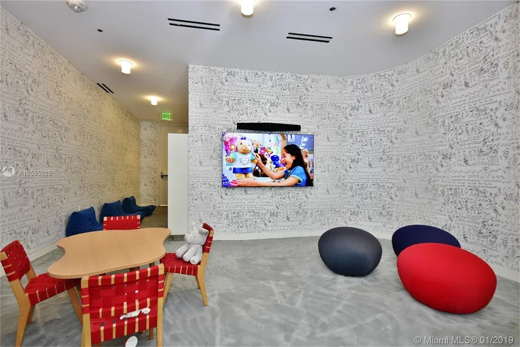 Jade Signature #4003 image #33