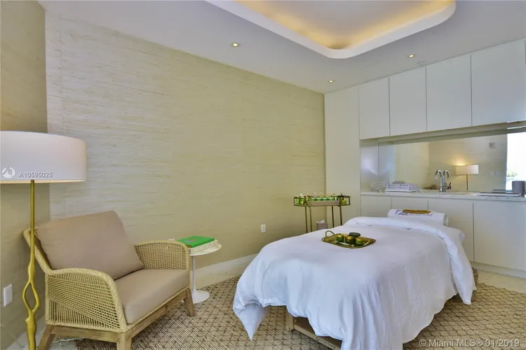 Jade Signature #4003 image #38