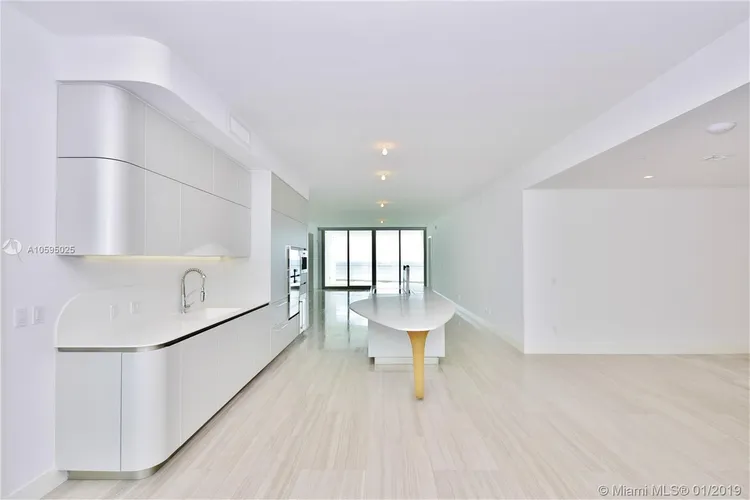 Jade Signature #4003 image #7