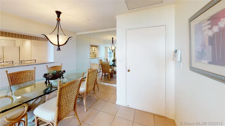 Key Colony III Emerald Bay #835 image #14