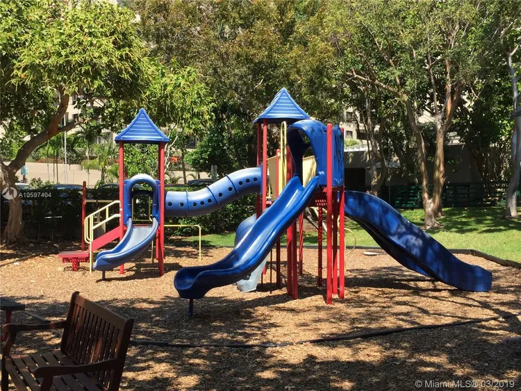 Key Colony III Emerald Bay #835 image #22