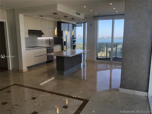 Green Diamond #3607 image #8