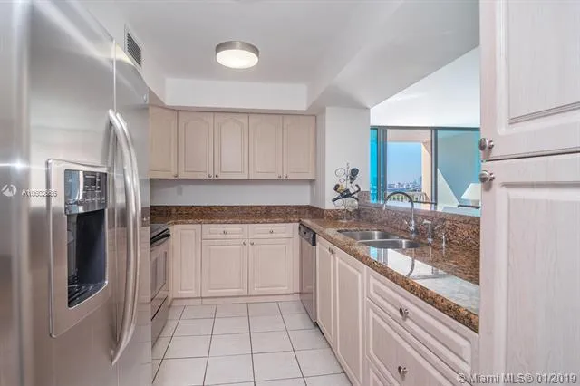 Mirasol Ocean Towers #1704 image #11