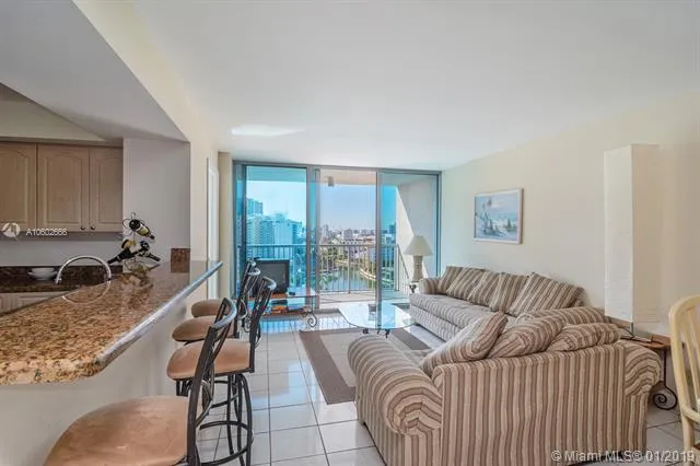 Mirasol Ocean Towers #1704 image #6