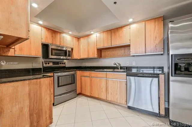 Grove Towers #4E image #9