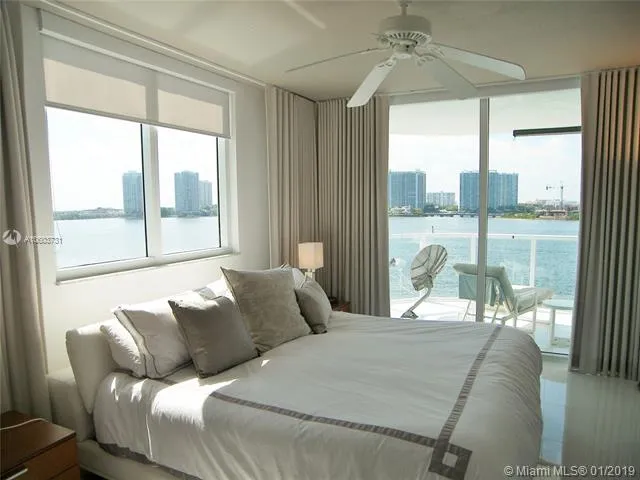 Marina Bay Club #601 image #12