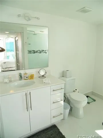 Marina Bay Club #601 image #13