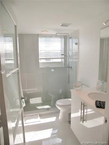 Marina Bay Club #601 image #15