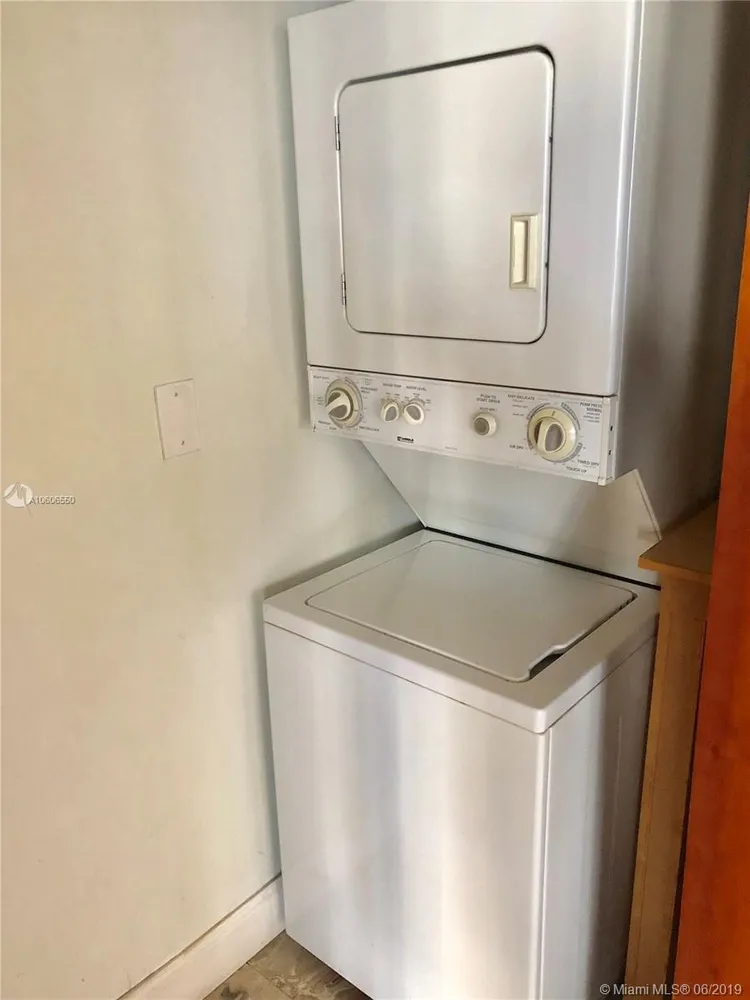 Brickell Key I #A700 image #14