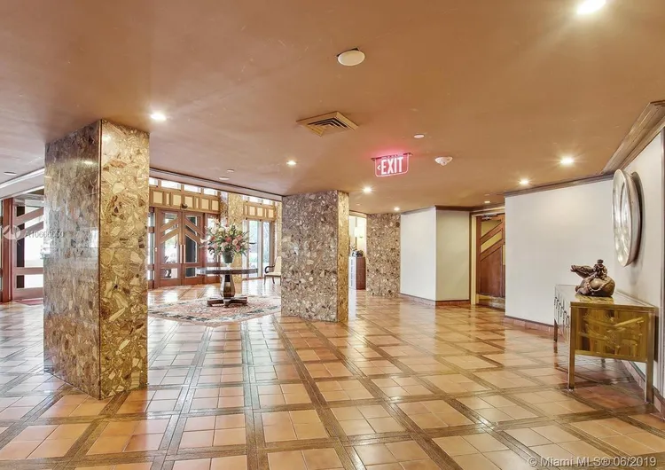 Brickell Key I #A700 image #16