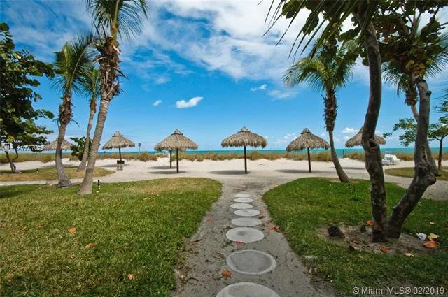 Towers of Key Biscayne #A1002 image #22
