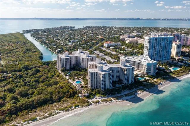 Towers of Key Biscayne #A1002 image #25