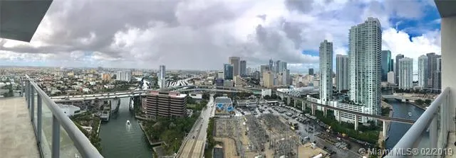 Latitude #2801 image #12