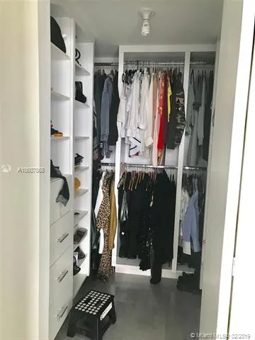 Latitude #2801 image #7