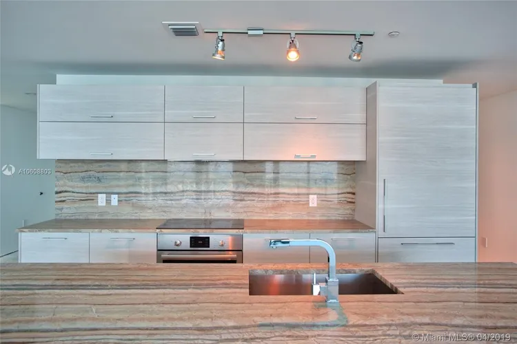 Paraiso Bay #5103 image #6