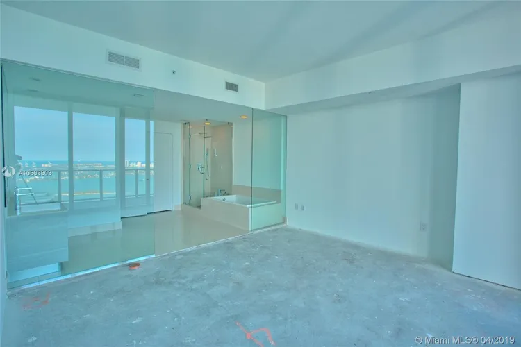 Paraiso Bay #5103 image #9