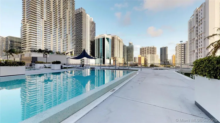 Neo Vertika #2725 image #37